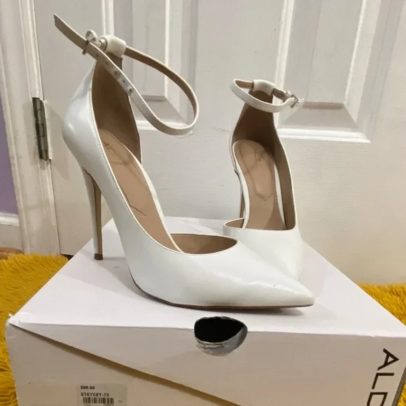 White aldo high heels - Picture 3 of 5